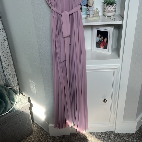 pleated maxi dress - Picture 3 of 7
